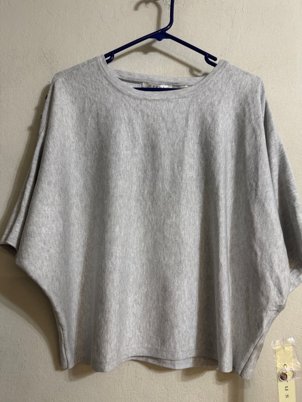 CYRUS Light Gray Boxy Knit Top Size XL NWT